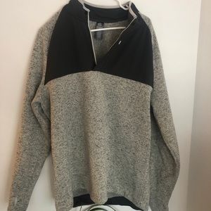 Men’s pullover sweater